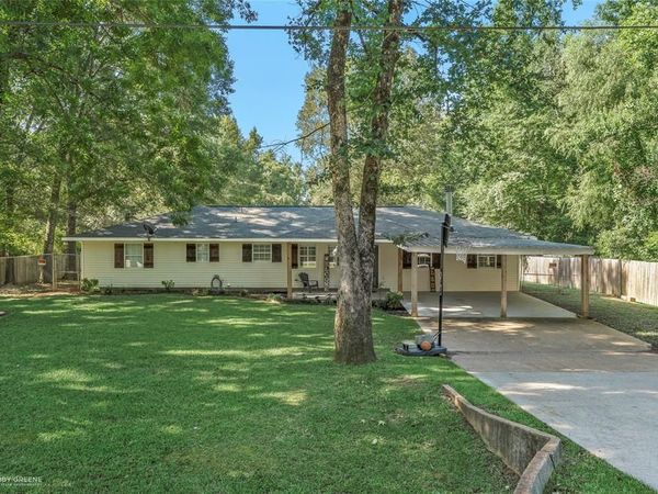 551 Horseshoe Loop, Doyline, LA 71023