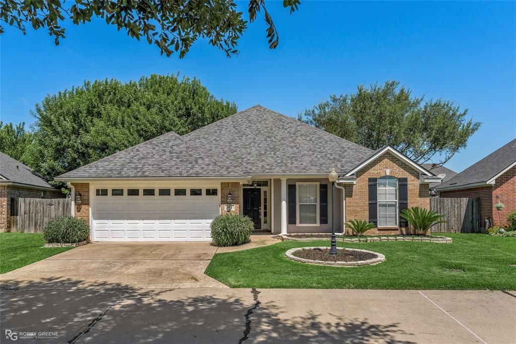 407 Springfield Place, Bossier City, LA 71112 Main Photo