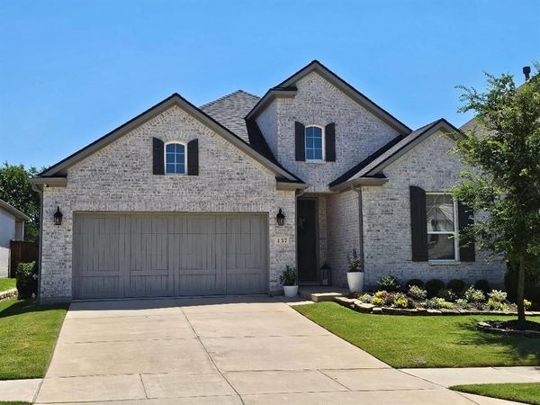 137 Glenwood Drive, Oak Point, TX 75068