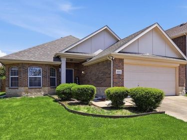 4517 Fir Drive, Fort Worth, TX 76244