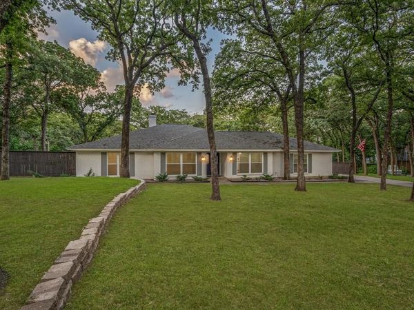 1015 Cimarron Circle , Keller, TX 76262