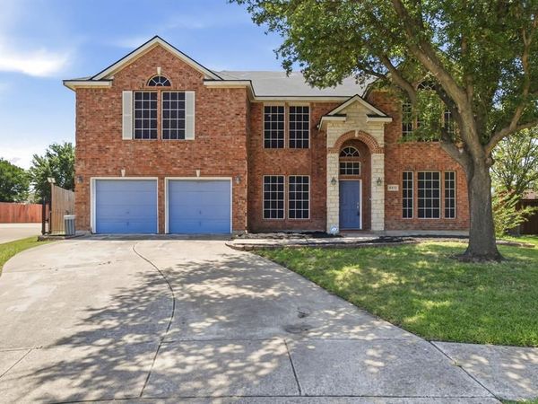 4312 Nicholas Court, Grand Prairie, TX 75052