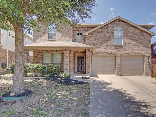9241 Oldwest Trail, Fort Worth, TX 76131