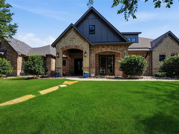 4482 Lake Breeze Drive , McKinney, TX 75071