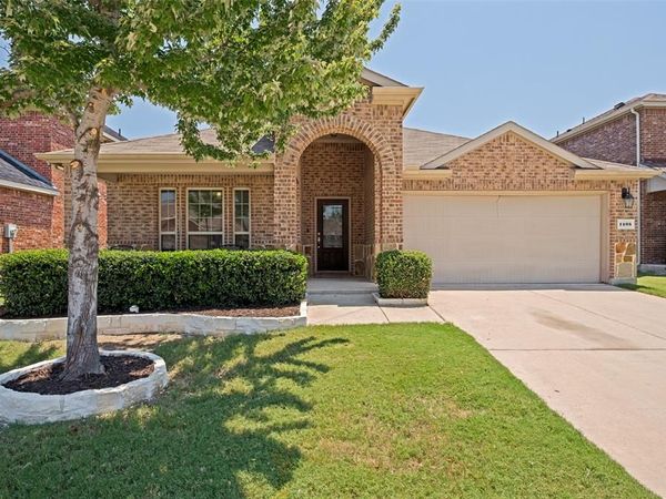 1405 Red River Drive, Aubrey, TX 76227