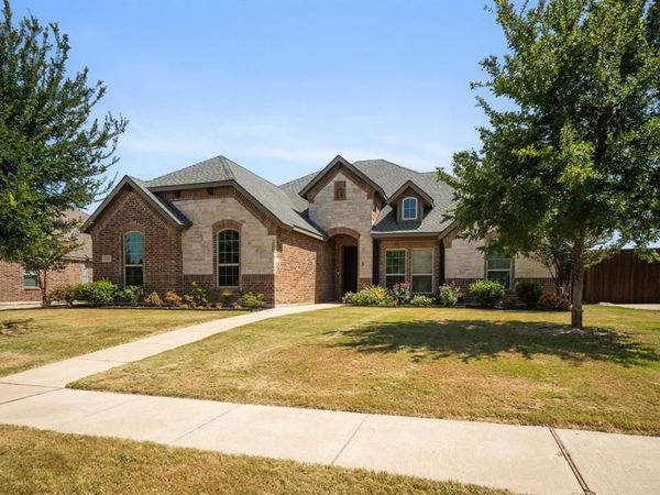 134 Water Garden Drive, Waxahachie, TX 75165