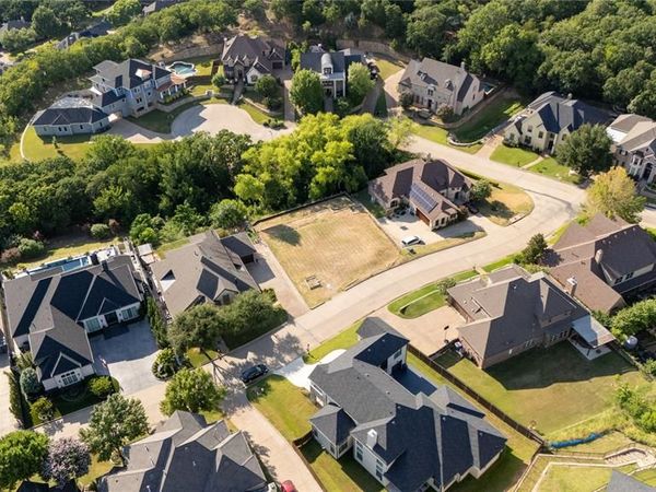 612 Rainbow Creek Court , Arlington, TX 76012