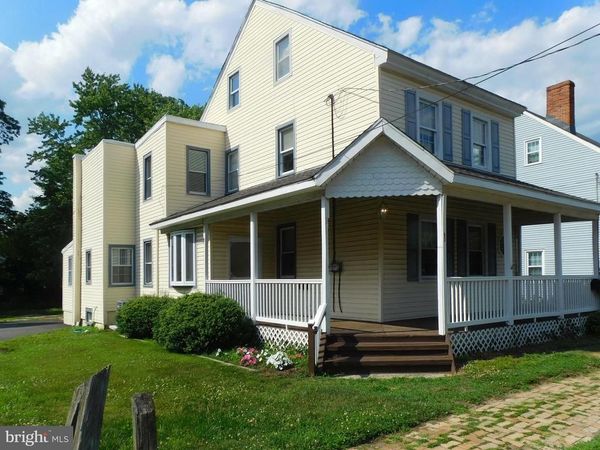 83 E 2 ND STREET E , MOORESTOWN, NJ 08057