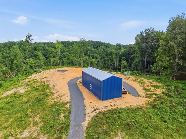 1610 Carrington Road, Bloomington Springs, TN 38545