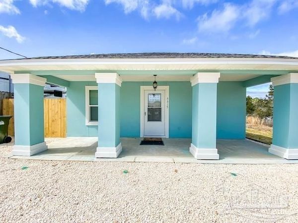 5315 Mcgrits Blvd, Pensacola, FL 32507