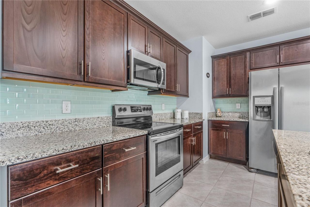 211 Caryota Court, New Smyrna Beach, FL 32168 Photo