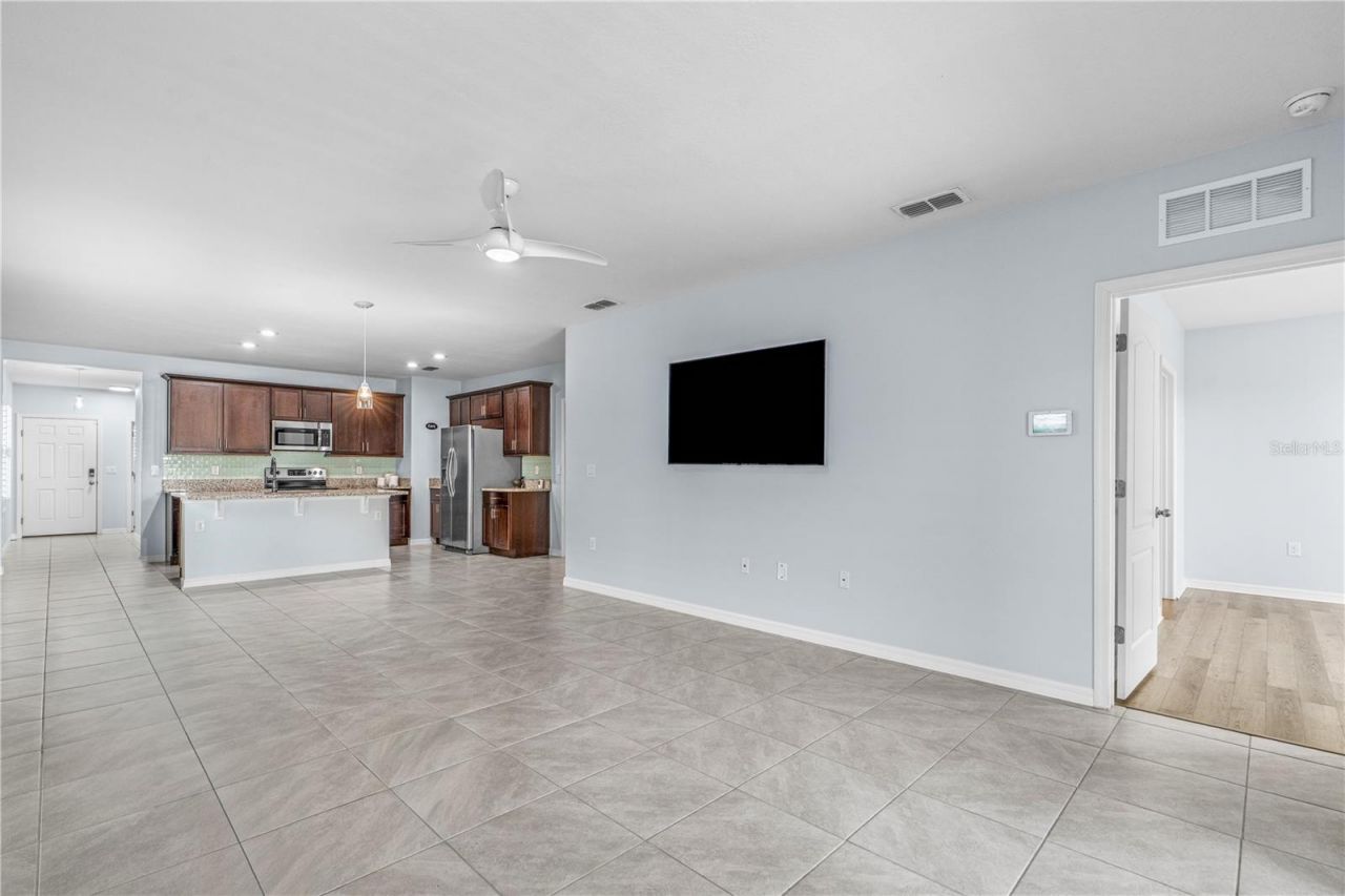 211 Caryota Court, New Smyrna Beach, FL 32168 Photo