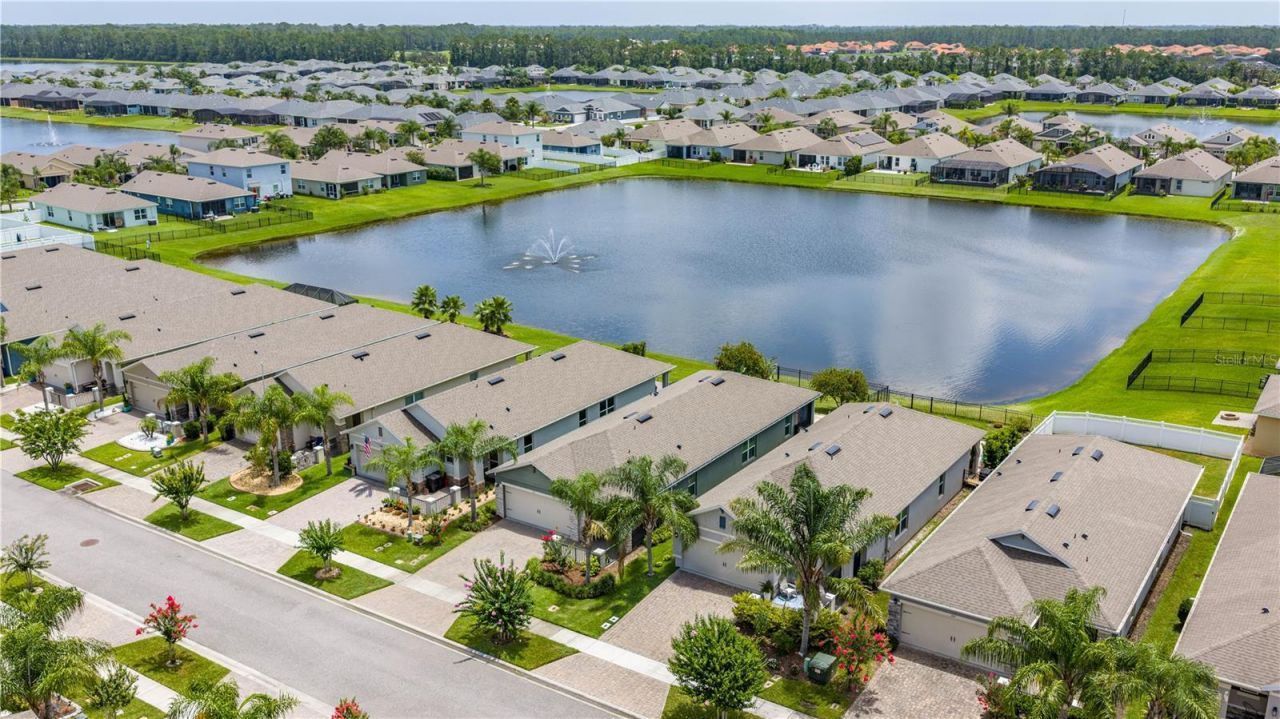 211 Caryota Court, New Smyrna Beach, FL 32168 Photo