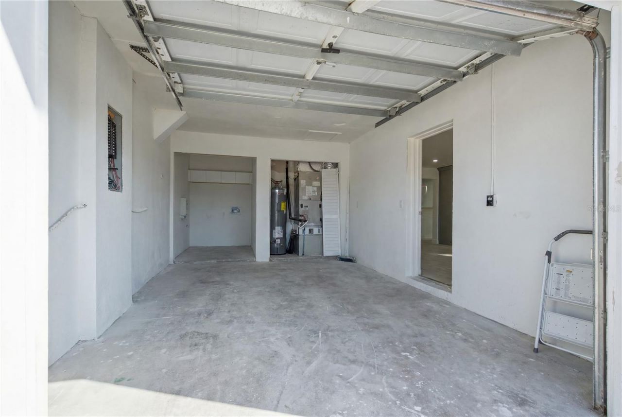 9460 Treasure Lane Ne, Saint Petersburg, FL 33702 Photo