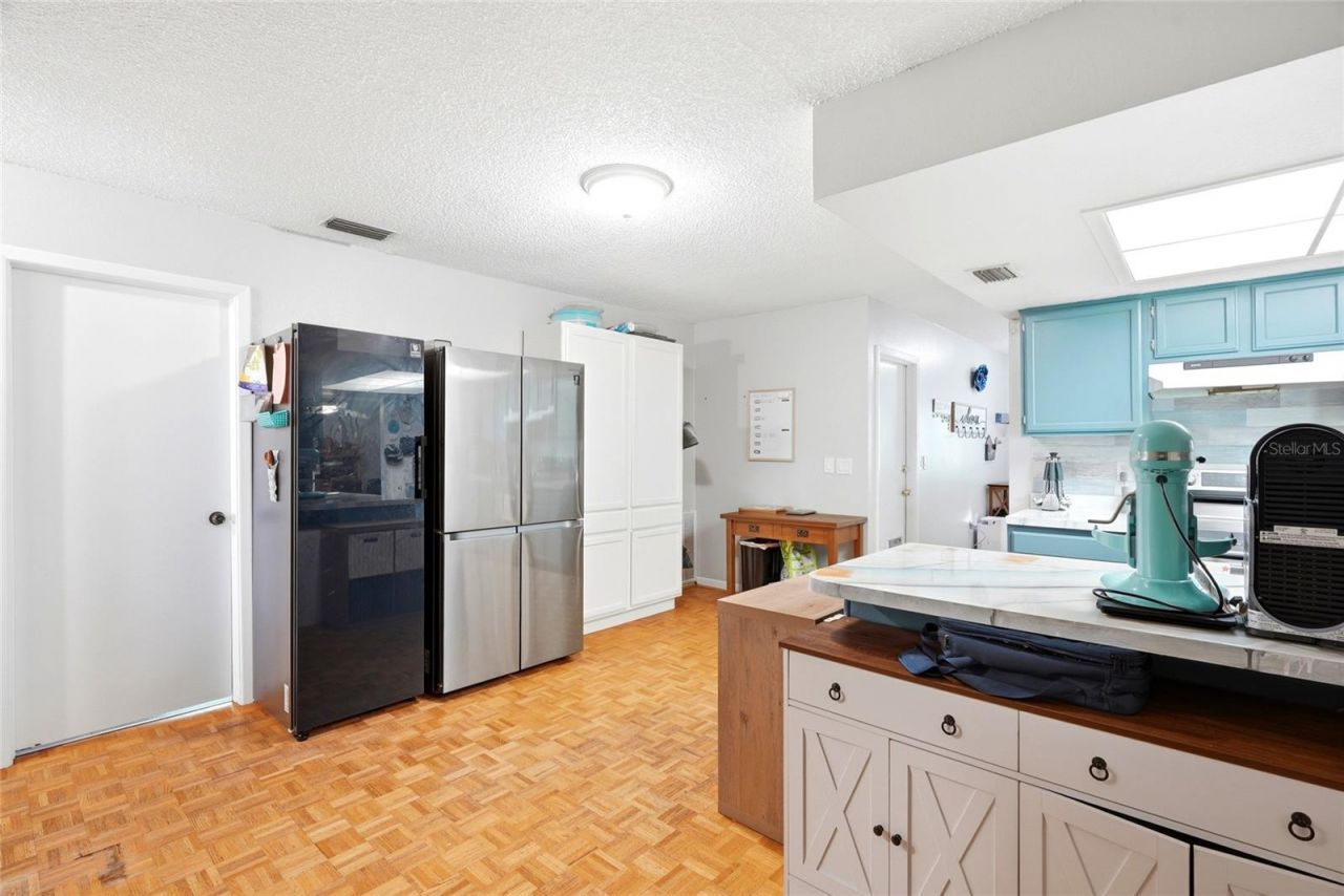 6300 86th Avenue N, Pinellas Park, FL 33782 Photo