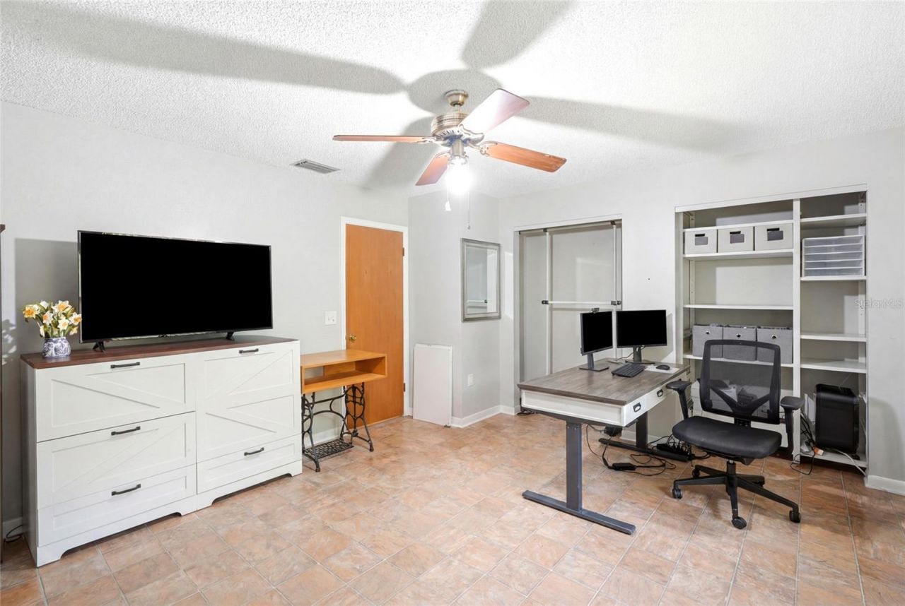 6300 86th Avenue N, Pinellas Park, FL 33782 Photo