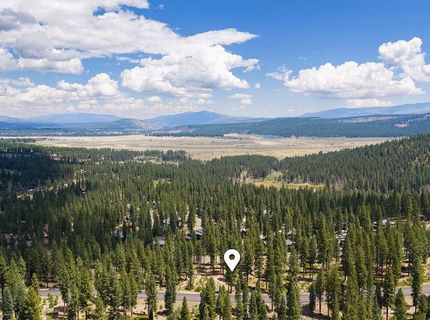 9517 Dunsmuir Way , Truckee, CA 96161 Photo
