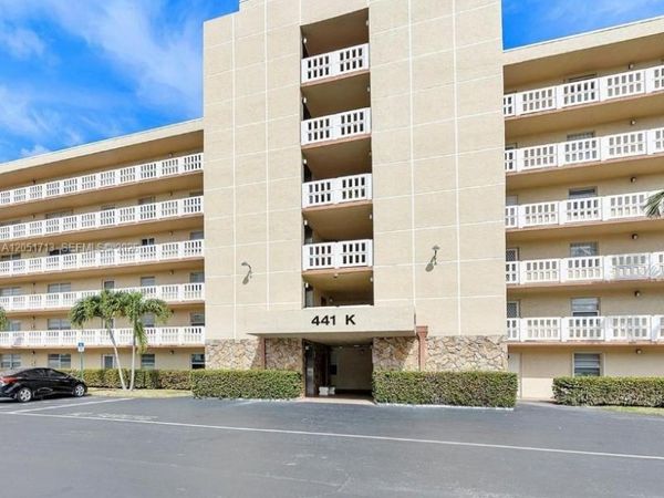 441 SE 3rd St , Unit 505, Dania Beach, FL 33004