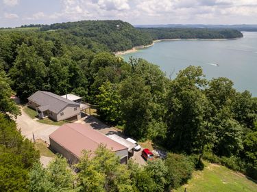 8882 Highway 761 , Nancy, KY 42544