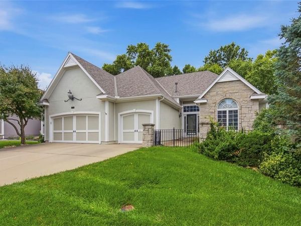 4809 W 162nd Street, Overland Park, KS 66085