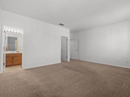 8208 Tail Race Dr, Roseville, CA 95747 Photo