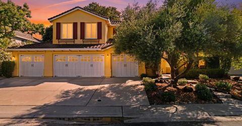 8208 Tail Race Dr, Roseville, CA 95747 Photo