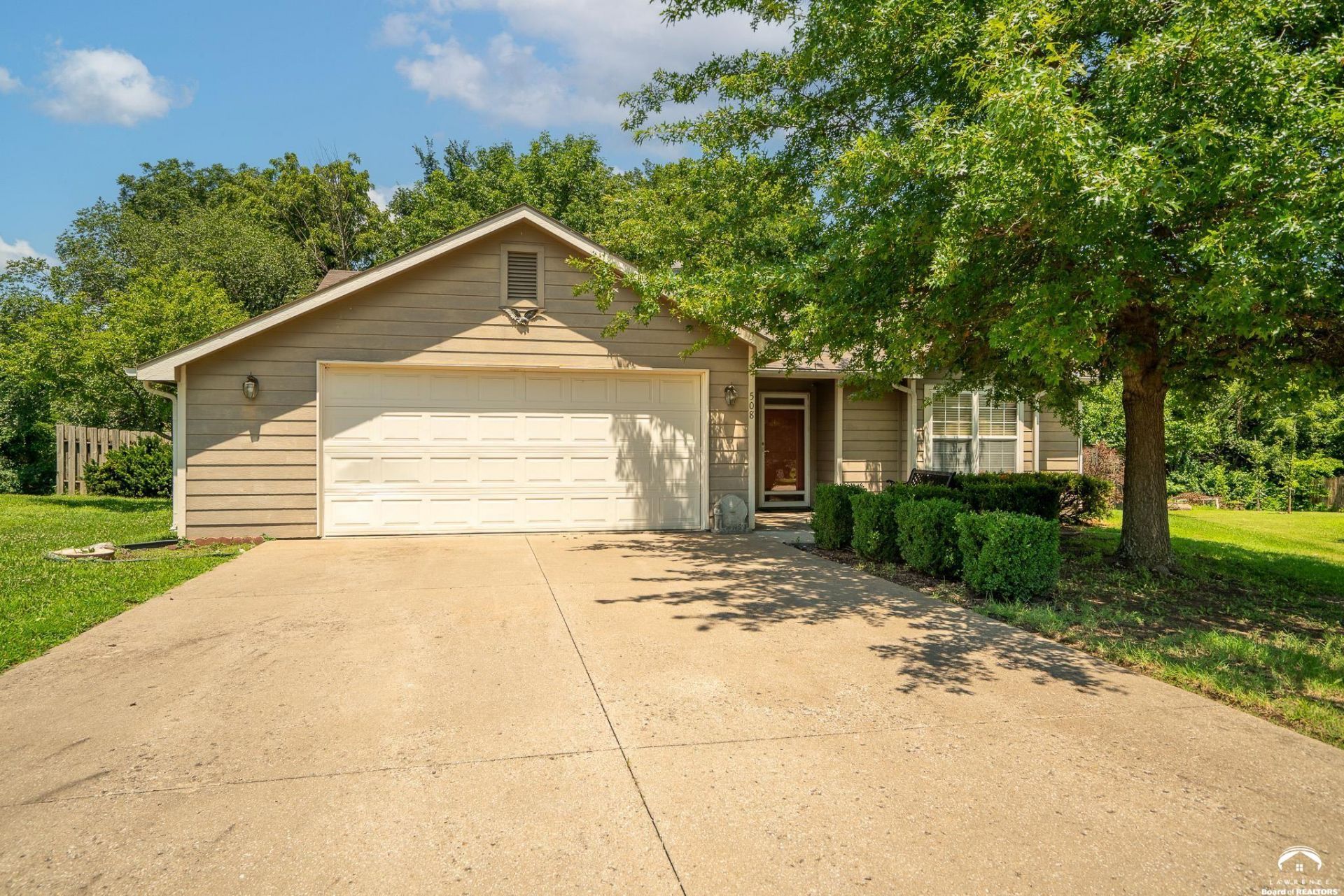 508 River Bend Court, Lawrence, KS 66044 Main Photo