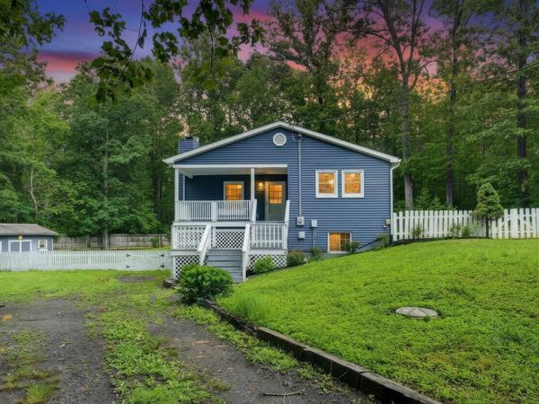 58 SUNSET CIR, STANARDSVILLE, VA 22973