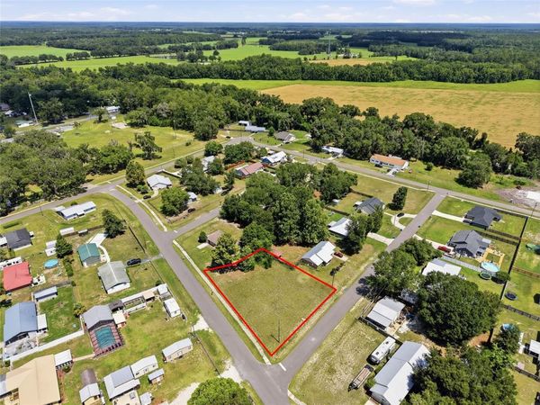 CHERRY STREET , BROOKER, FL 32622