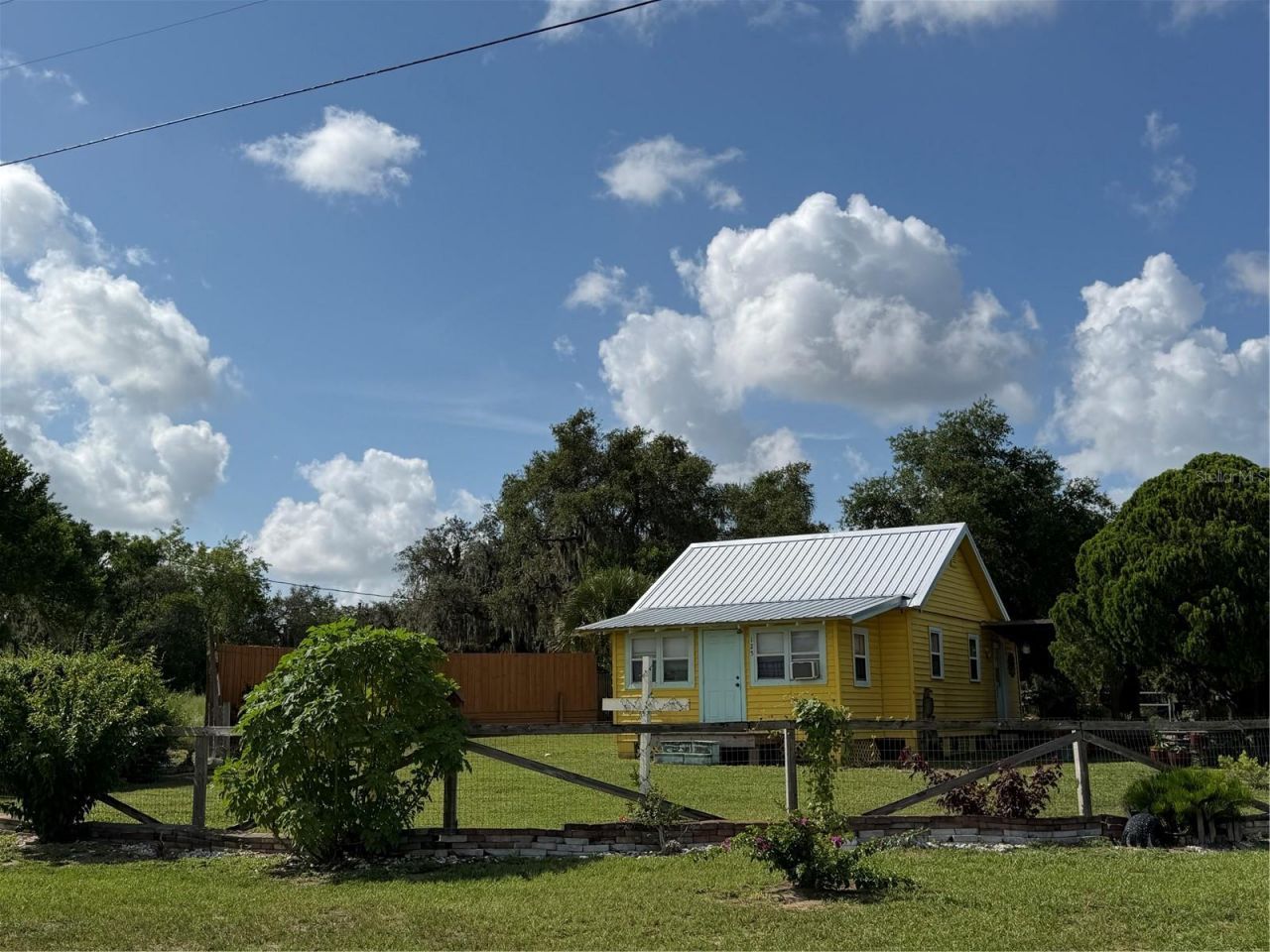 3900 Chalet Suzanne Drive , Lake Wales, FL 33859 Photo