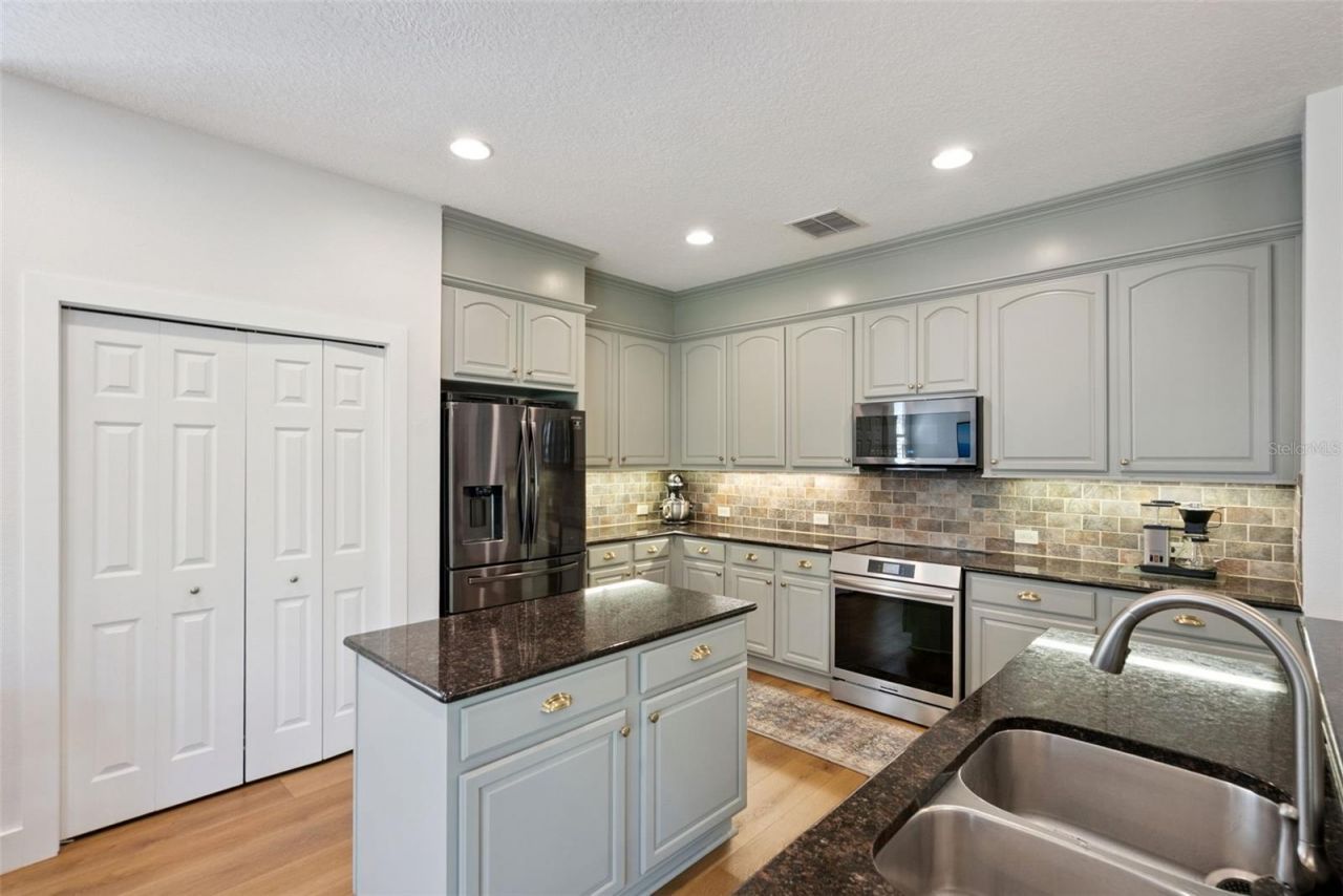 2048 Manhattan Lane, Casselberry, FL 32707 Photo