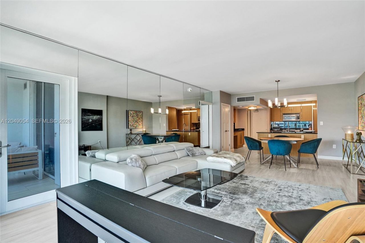 10275 Collins Ave , Unit 1116, Bal Harbour, FL 33154 Photo
