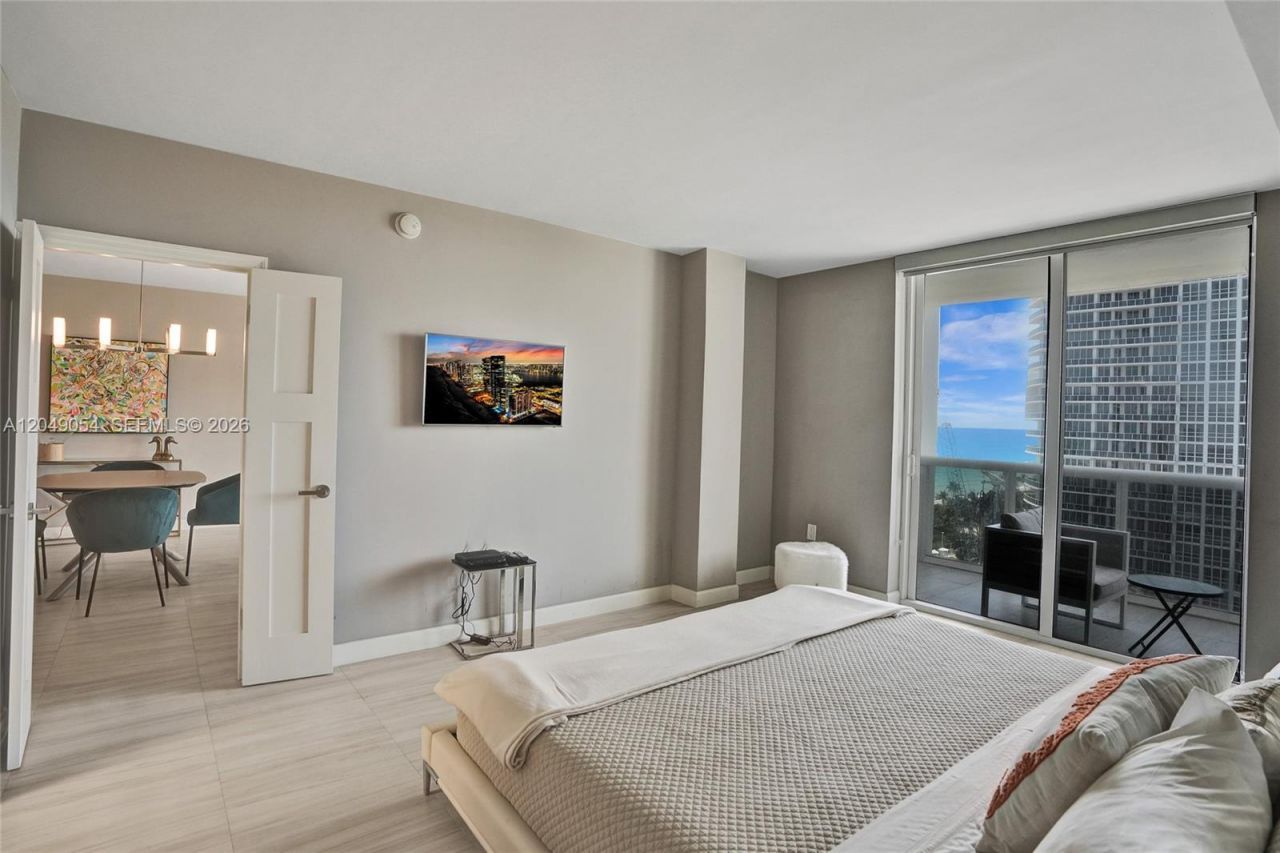 10275 Collins Ave , Unit 1116, Bal Harbour, FL 33154 Photo