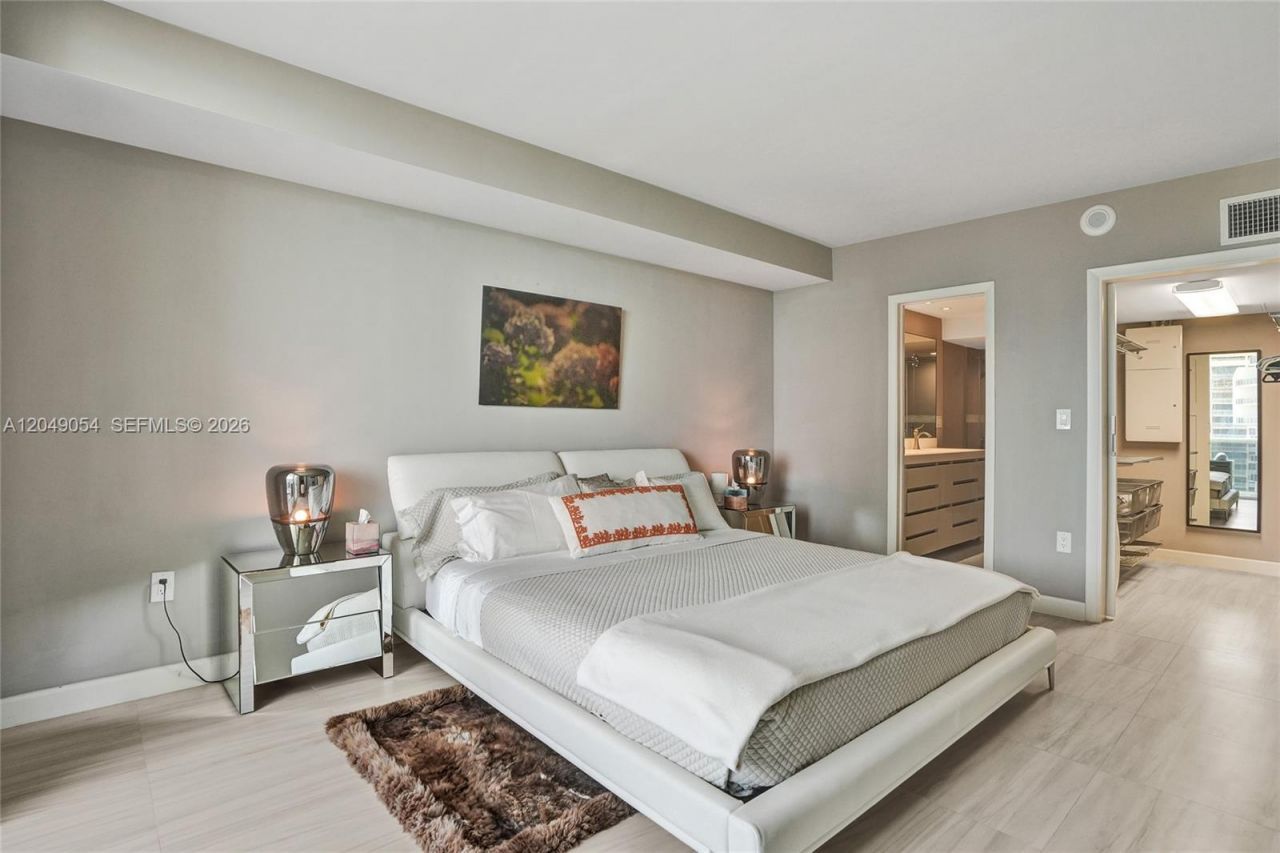 10275 Collins Ave , Unit 1116, Bal Harbour, FL 33154 Photo