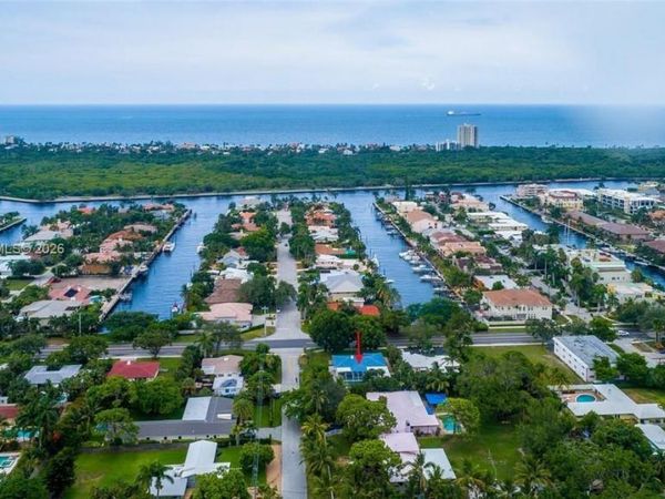 1529 Bayview Dr, Fort Lauderdale, FL 33304