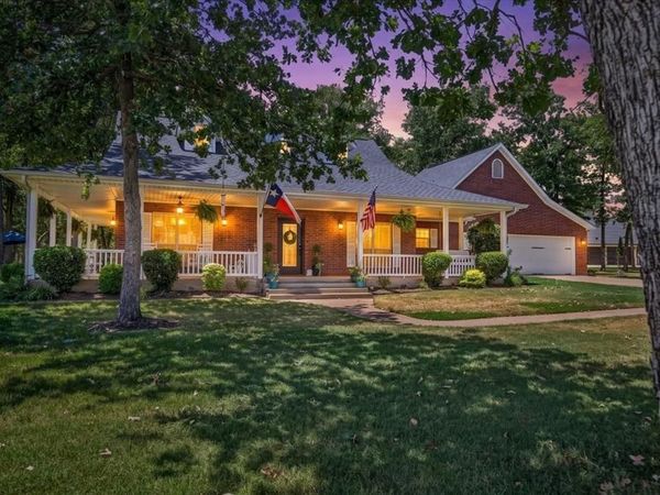 233 Saint Andrews Drive E, Mabank, TX 75156
