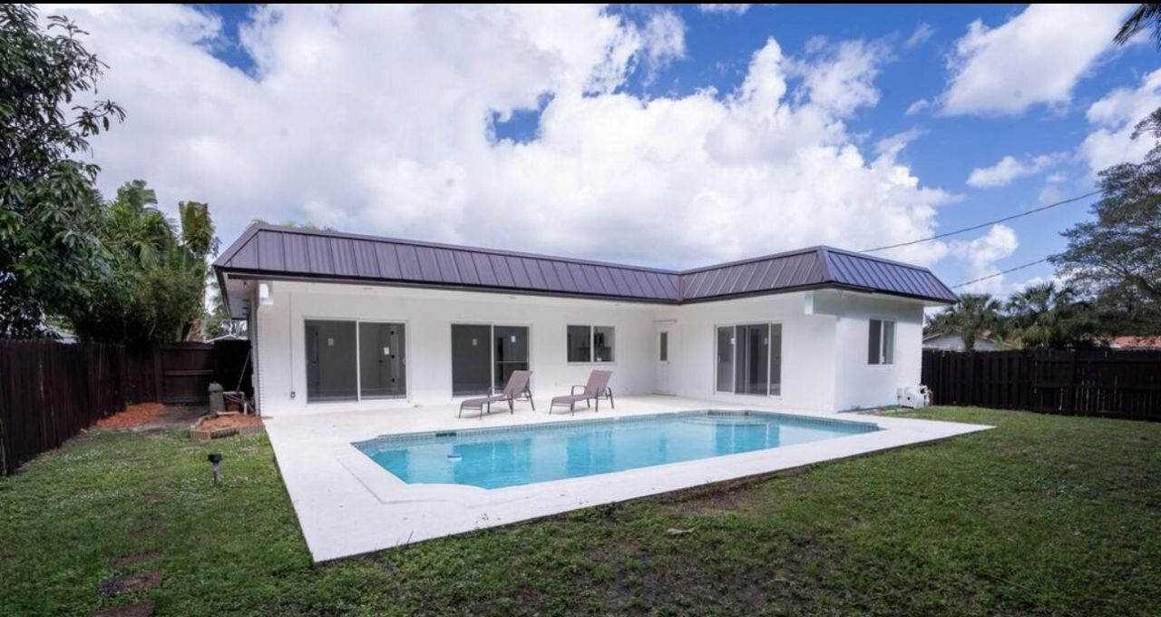 1070 SW 18th Street, Boca Raton, FL 33486 Photo