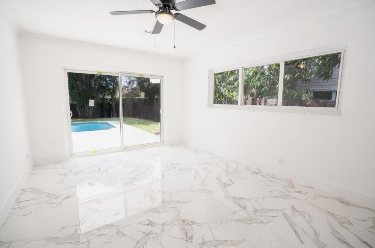 1070 SW 18th Street, Boca Raton, FL 33486 Photo