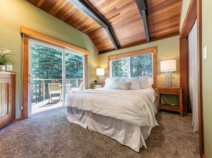 10425 The Strand, Truckee, CA 96161 Photo
