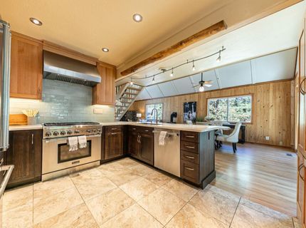 10425 The Strand, Truckee, CA 96161 Photo