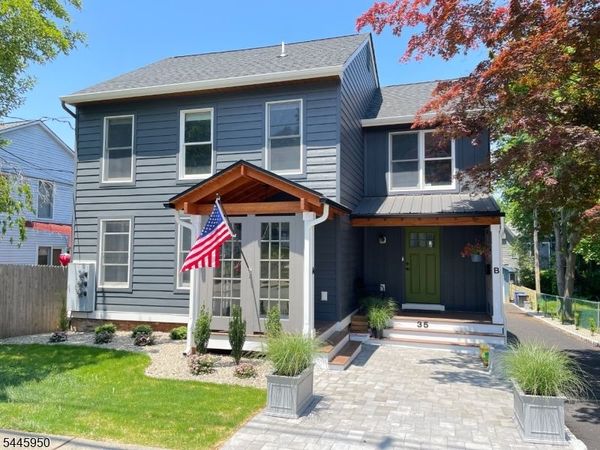 35 Phoenix Ave, Morristown, NJ 07960
