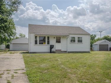 1117 Circle Drive, Xenia, OH 45385