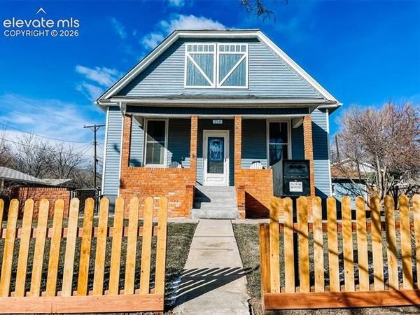 214 N 20th Street, Colorado Springs, CO 80904