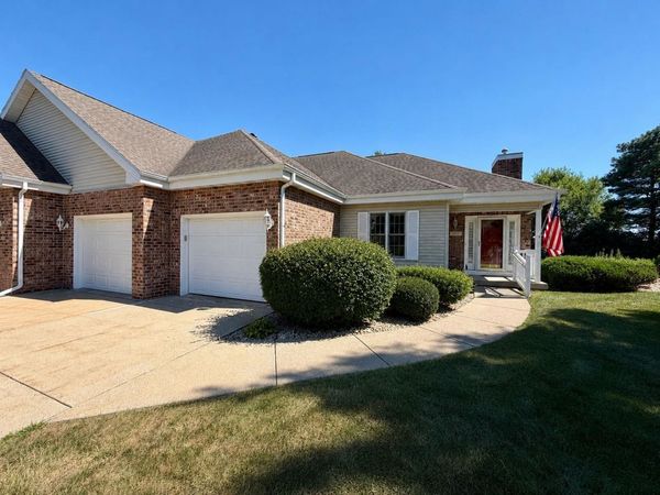 117 Glenn Drive, Cottage Grove, WI 53527