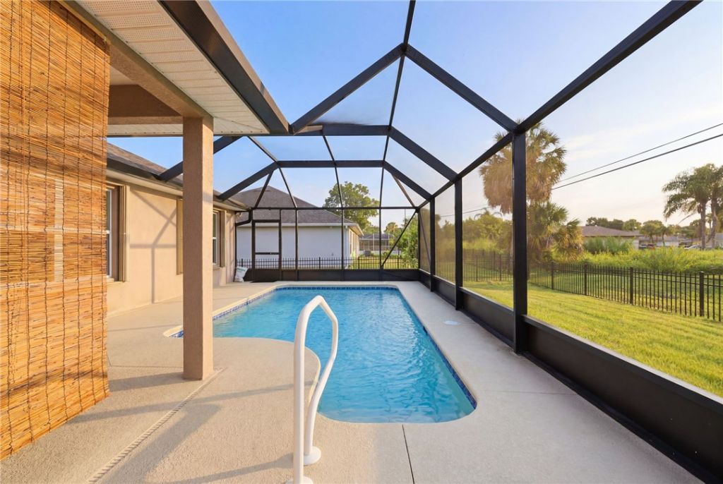 1556 Eastlake Lane, Sebastian, FL 32958 Photo