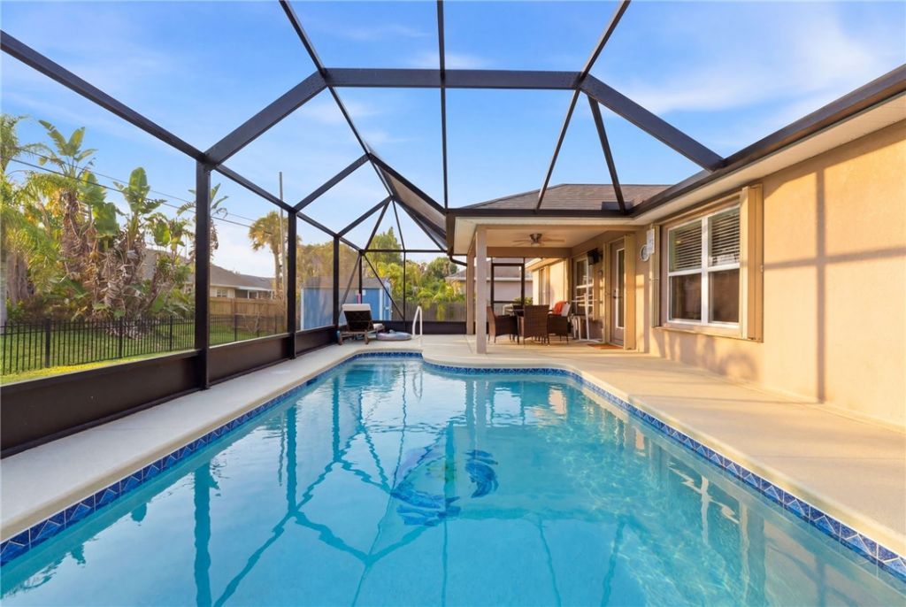 1556 Eastlake Lane, Sebastian, FL 32958 Photo