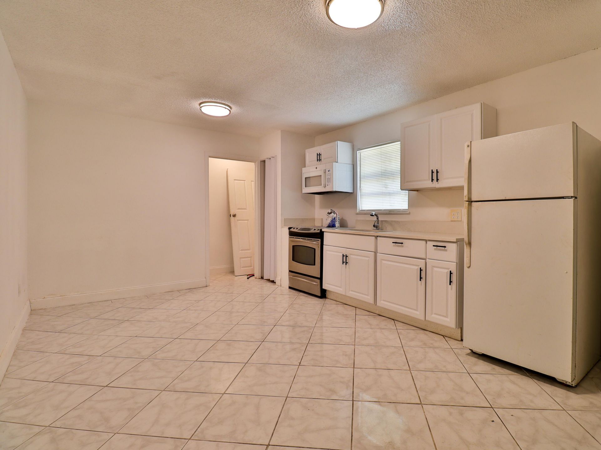 3024 W Dixie Boulevard, Fort Pierce, FL 34946 Photo
