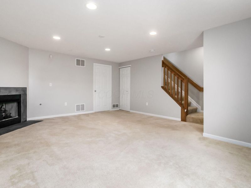 6070 Avatar Drive, Unit 13, New Albany, OH 43054 Photo 28