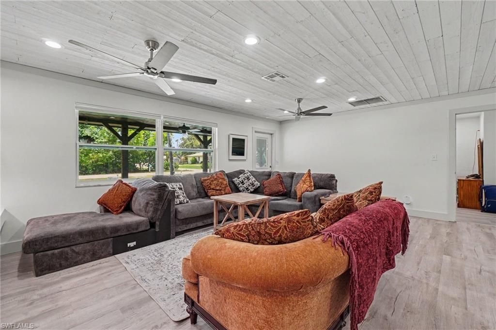 3728 Gasparilla St, Saint James City, FL 33956 Photo