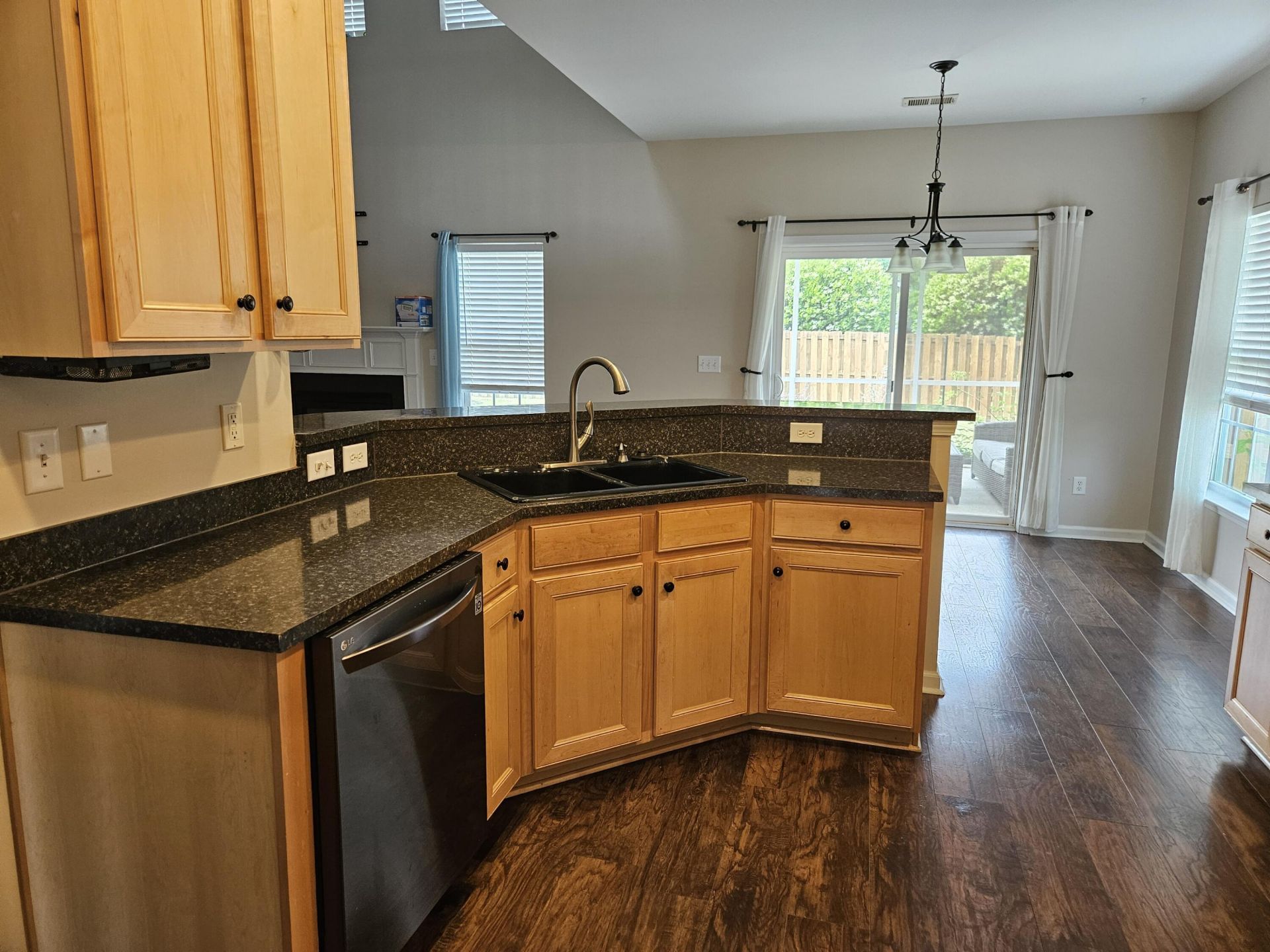 5143 Blair Road Photo 28